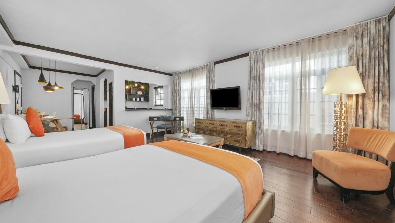 Lincoln Arms Suites — photo 58 of 60